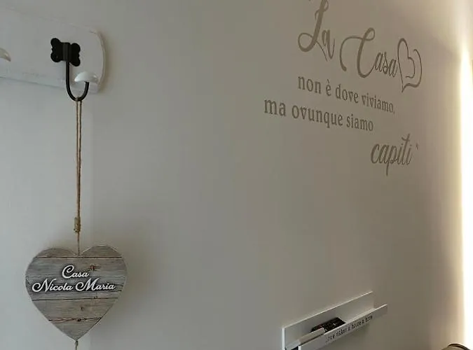 Casa Nicola Maria בית נופש *